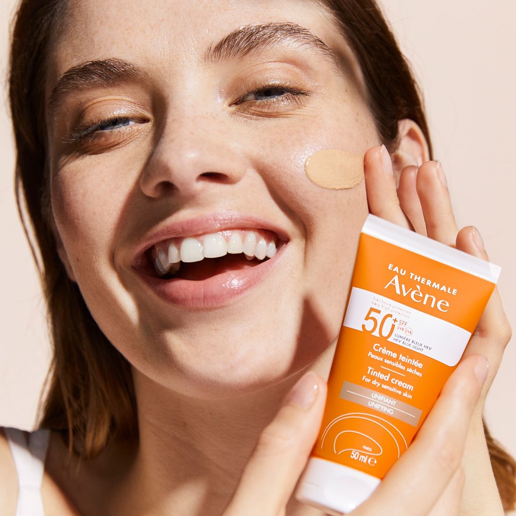 Avene Крем солнцезащитный тонирующий, SPF50, крем, для сухой и чувствительной кожи лица, 50 мл, 1 шт.