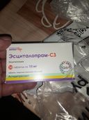 сразу не обратили внимание,посмотрели только на название лекарства. лекарство тоже ,но количество таблеток 30 вместо 56,чужой заказ ,на другую фамилию.